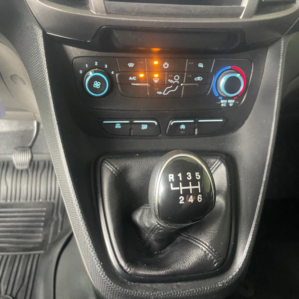 FORD TRANSIT CONNECT L1 1.5 ECOBLUE 120CH TREND ATTELAGE GPS CAMERA