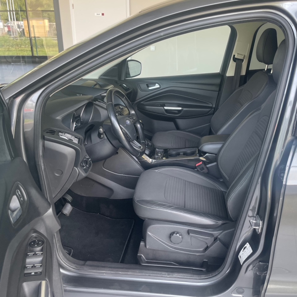 FORD KUGA 1.5 TDCI 120CH  BUSINESS EDITION 4X2 POWERSHIFT CAMERA GPS BA FORD KUGA 1.5 TDCI 120CH  BUSINESS EDITION 4X2 POWERSHIFT CAMERA GPS BA