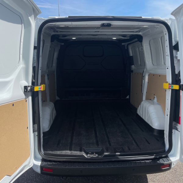 FORD TRANSIT CUSTOM 280 L1H1 2.0 ECOBLUE 130 TREND BUSINESS CAMERA GPS FORD TRANSIT CUSTOM 280 L1H1 2.0 ECOBLUE 130 TREND BUSINESS CAMERA GPS