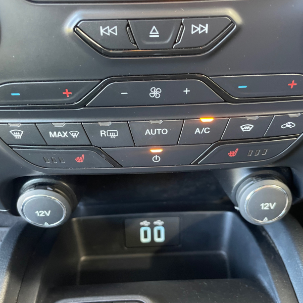 FORD RANGER 2.0 TDCI 213CH SUPER CAB LIMITED BVA10 ATTACHE GPS FORD RANGER 2.0 TDCI 213CH SUPER CAB LIMITED BVA10 ATTACHE GPS