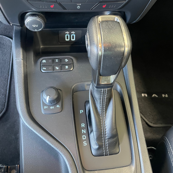 FORD RANGER 2.0 TDCI 213CH SUPER CAB LIMITED BVA10 ATTACHE GPS FORD RANGER 2.0 TDCI 213CH SUPER CAB LIMITED BVA10 ATTACHE GPS