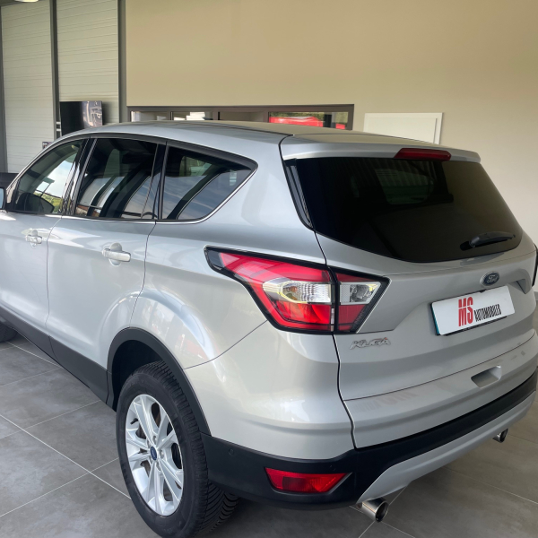 FORD KUGA 1.5 TDCI 120CH  BUSINESS EDITION 4X2 POWERSHIFT CAMERA GPS BA FORD KUGA 1.5 TDCI 120CH  BUSINESS EDITION 4X2 POWERSHIFT CAMERA GPS BA
