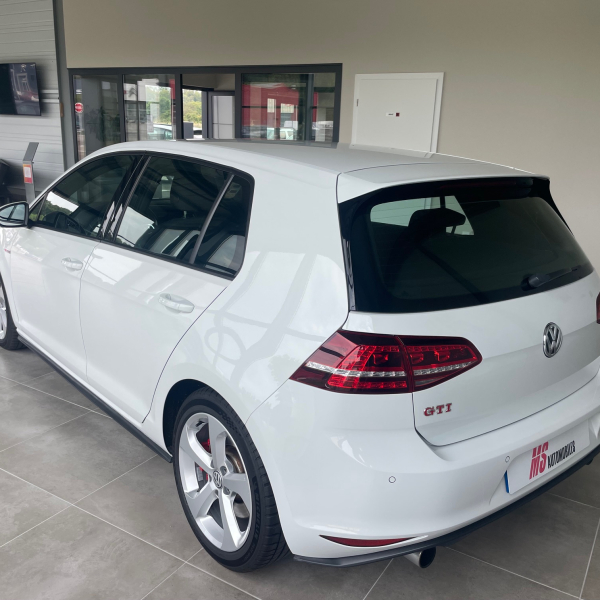 VOLKSWAGEN GOLF VII 2.0 TSI 220CH BLUEMOTION TECHNOLOGY GTI DSG6 5P CARPLAY