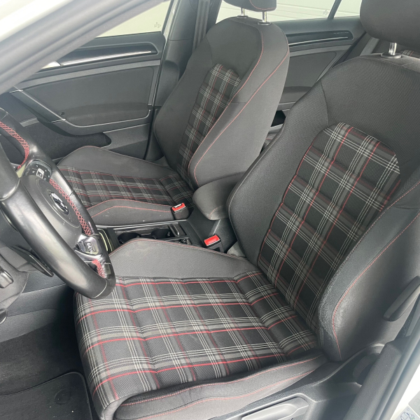 VOLKSWAGEN GOLF VII 2.0 TSI 220CH BLUEMOTION TECHNOLOGY GTI DSG6 5P CARPLAY