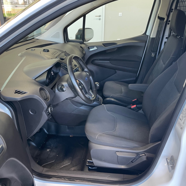 FORD TRANSIT COURIER 1.5 TDCI 100CH  TREND CLIM REG/LIM VITESSE FORD TRANSIT COURIER 1.5 TDCI 100CH  TREND CLIM REG/LIM VITESSE