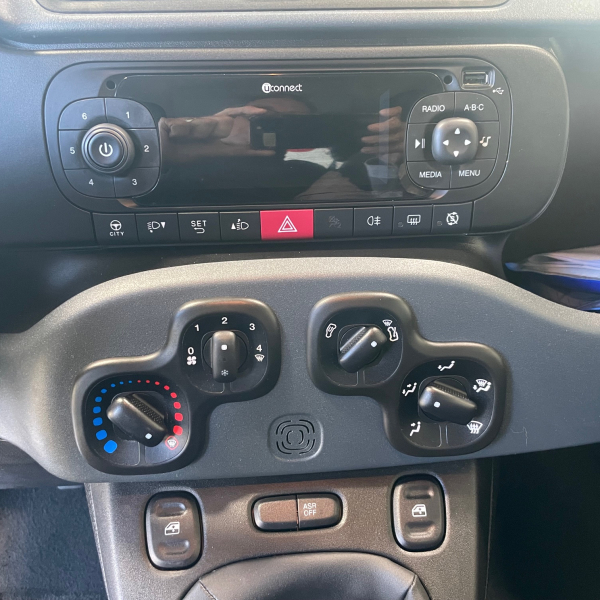 FIAT PANDA 1.2 8V 69CH S&S COOL CLIM FIAT PANDA 1.2 8V 69CH S&S COOL CLIM