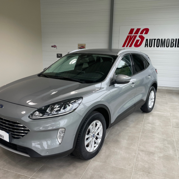 Ford Kuga 2.5 DURATEC 190CH FHEV E85 TITANIUM BVA Hayon elec Pack assistance  Ford Kuga 2.5 DURATEC 190CH FHEV E85 TITANIUM BVA Hayon elec Pack assistance