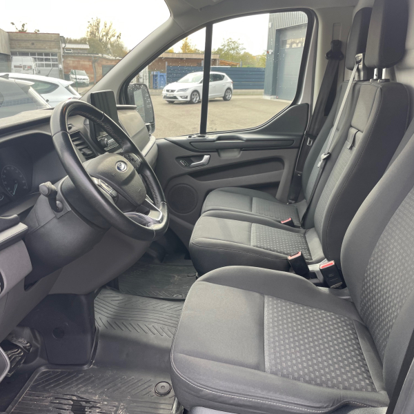 FORD TRANSIT CUSTOM FG 300 L2H1 2.0 ECOBLUE 130 S&S TREND BUSINESS BVA6 7CV ATTACHE CAMERA GPS FORD TRANSIT CUSTOM FG 300 L2H1 2.0 ECOBLUE 130 S&S TREND BUSINESS BVA6 7CV ATTACHE CAMERA GPS