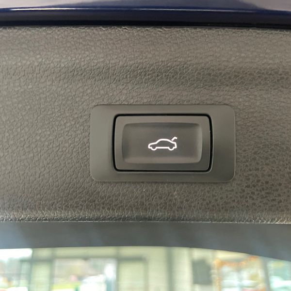 AUDI Q3 35 TDI 150CH TYPE S LINE INTÉRIEUR QUATTRO S TRONIC 7 CAMERA / ATTELAGE ELECTRIQUE / SIEGES CHAUFFANTS