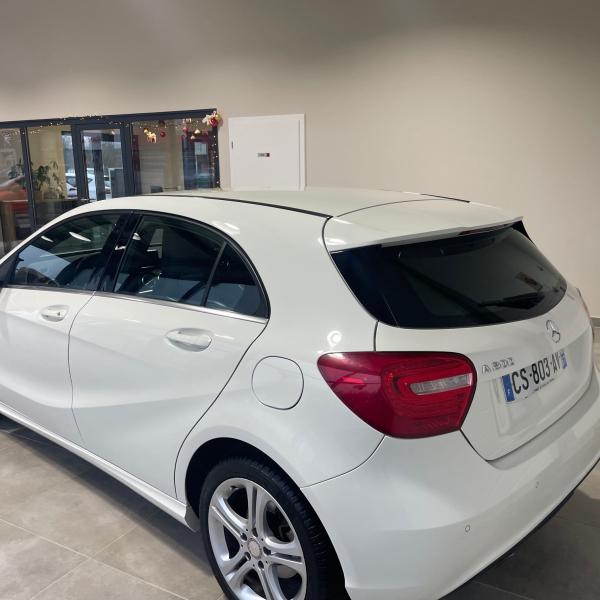 MERCEDES CLASSE A 200 INSPIRATION 7G-DCT CAMERA 