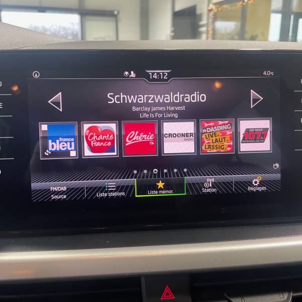 SKODA KAMIQ 1.0 TSI 116CH STYLE DSG7 TOIT PANO HAYON ELECT GPS