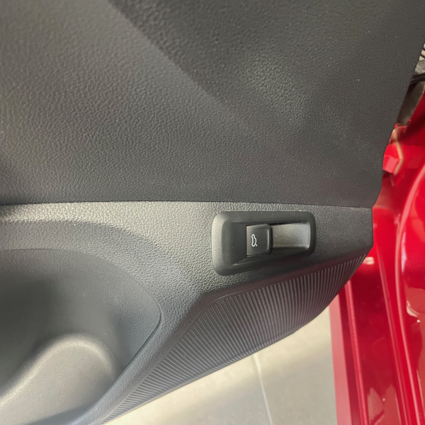 SKODA KAMIQ 1.0 TSI 116CH STYLE DSG7 TOIT PANO HAYON ELECT GPS