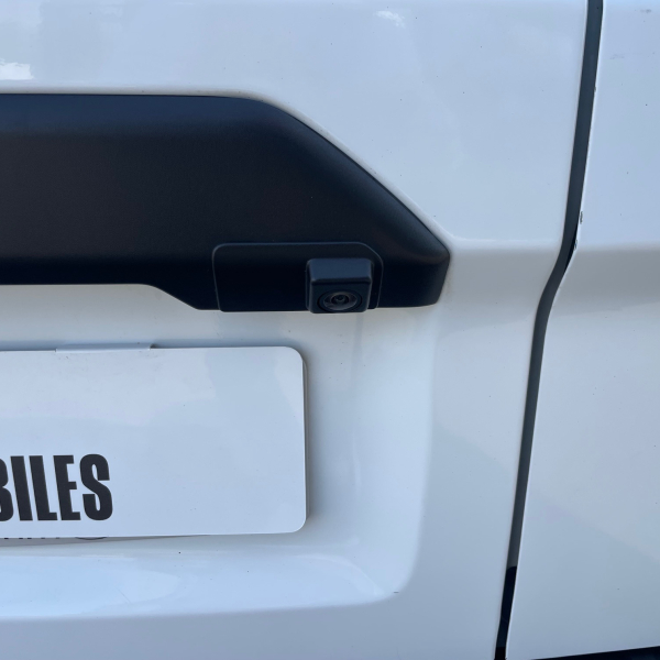 FORD TRANSIT CUSTOM FG 300 L1H1 2.0 ECOBLUE 130 TREND BUSINESS - CAMERA - GPS