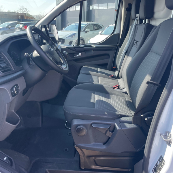 FORD TRANSIT CUSTOM FG 300 L1H1 2.0 ECOBLUE 130 TREND BUSINESS - CAMERA - GPS