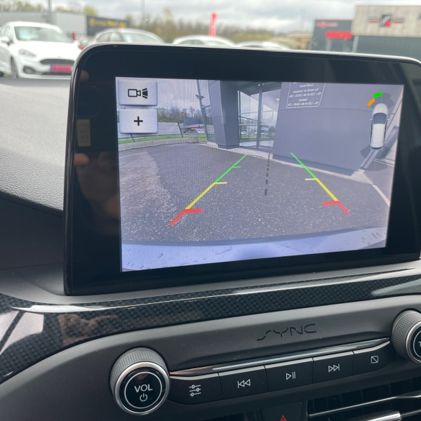 FORD FOCUS SW 1.5 ECOBOOST 150CH ST-LINE CAMERA / PACK HIVER / ATTACHE ELECTRIQUE