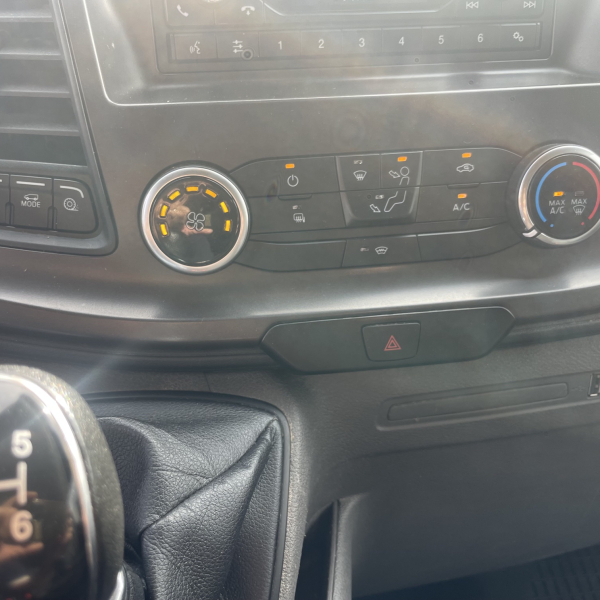 FORD TRANSIT CUSTOM FG 320 L2H1 2.0 ECOBLUE 170 TREND BUSINESS 