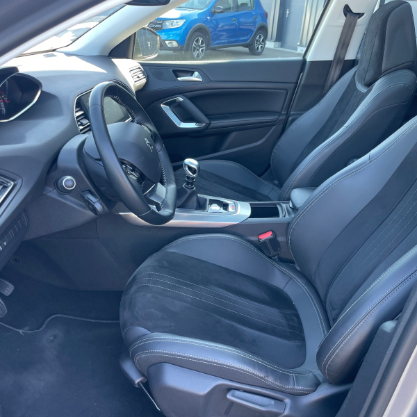 PEUGEOT 308 2.0 BLUEHDI 150CH ALLURE S&S 5P TOIT PANO