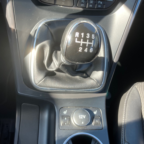 FORD KUGA 2.0 TDCI 120CH TITANIUM PACK HIVER