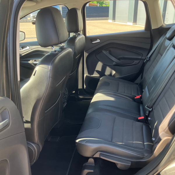 FORD KUGA 2.0 TDCI 120CH TITANIUM PACK HIVER