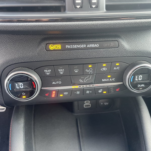 FORD KUGA 2.5 DURATEC 190CH FHEV E85 ST-LINE X BVA PACK HIVER PACK TECHNO ATTELAGE TOIT OUVRANT PANORAMIQUE