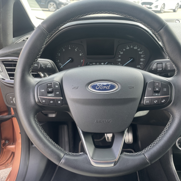 FORD FIESTA 1.0 ECOBOOST 100CH STOP&START TITANIUM 3P SIEGES CHAUFFANTS GPS 