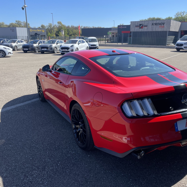 FORD MUSTANG FASTBACK 5.0 V8 421CH GT BVA6 GPS SIEGES CHAUFFANTS ET CLIMATISÉS PAS DE MALUS