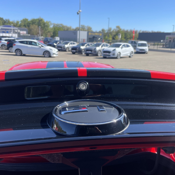 FORD MUSTANG FASTBACK 5.0 V8 421CH GT BVA6 GPS SIEGES CHAUFFANTS ET CLIMATISÉS PAS DE MALUS