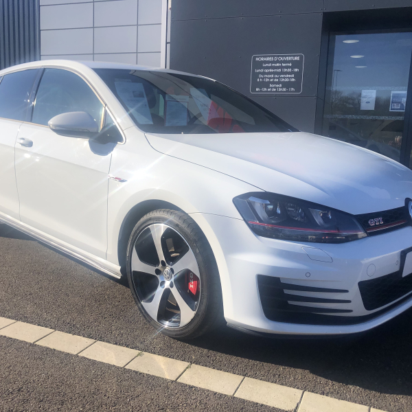 GOLF GTI 230CH PERFORMANCE BOITE DSG 5 PORTES GPS 