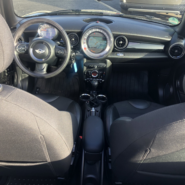 Mini Cooper Cabriolet Boite automatique